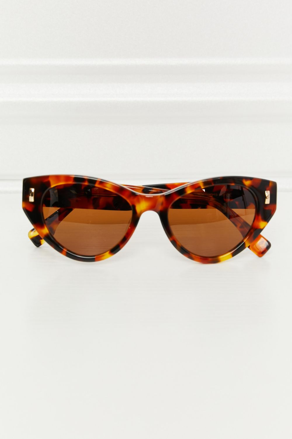 Tortoiseshell Acetate Frame Sunglass