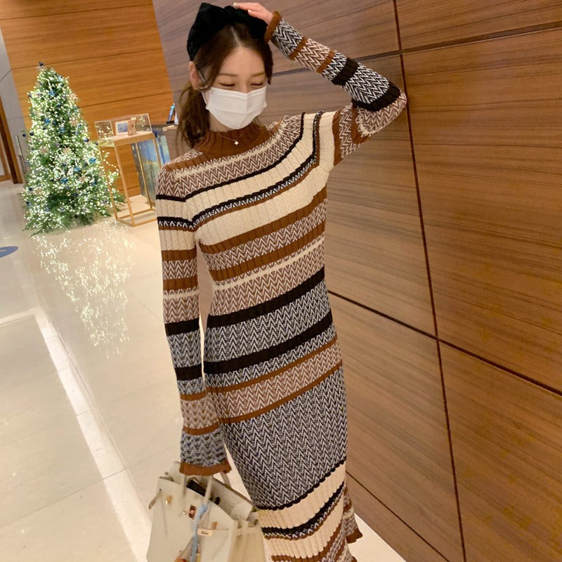 Striped Long Sleeves Midi Sweater Dress