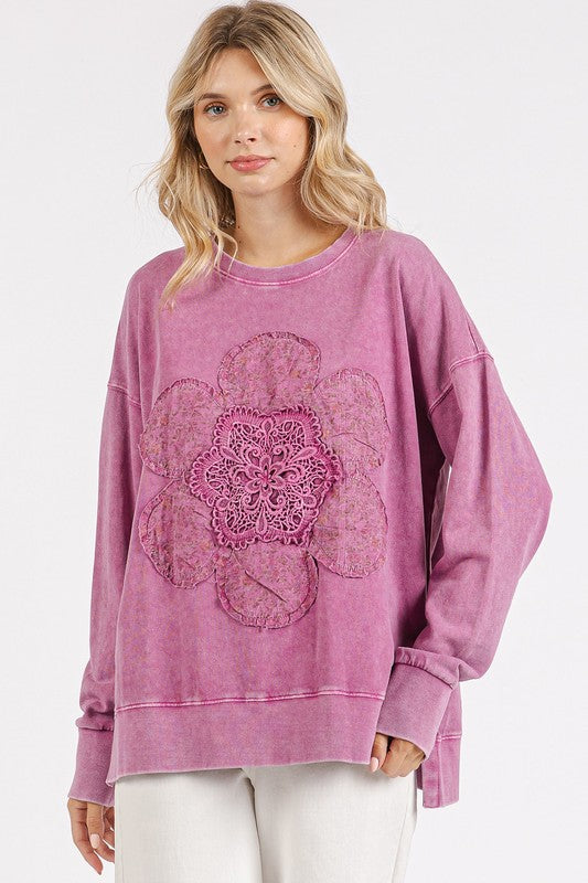 Flower Patch Side Slit Mineral Wash Round Neck Sweatshirt