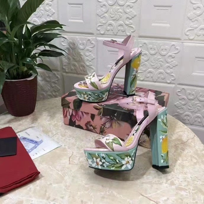 Floral Print Hoof Heel Platform Sandals