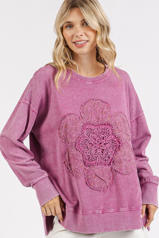 Flower Patch Side Slit Mineral Wash Round Neck Sweatshirt