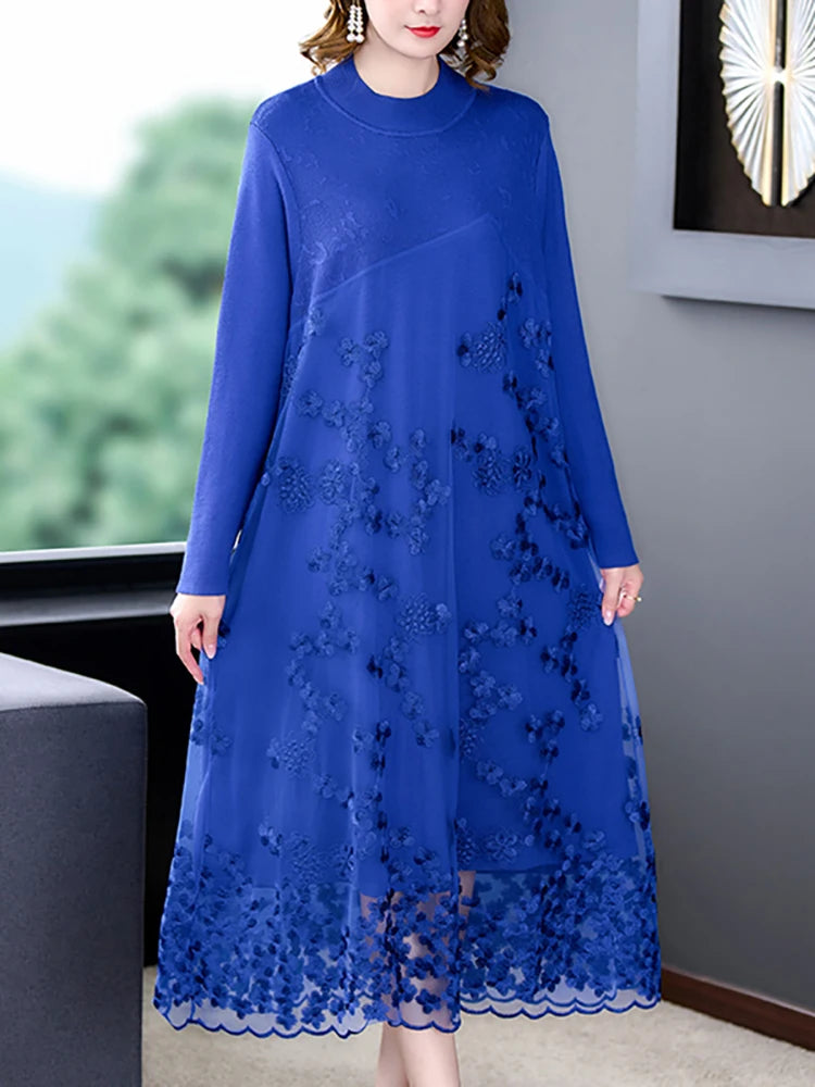 Spliced Embroidery Round Neck Long Sleeve Knit Dress