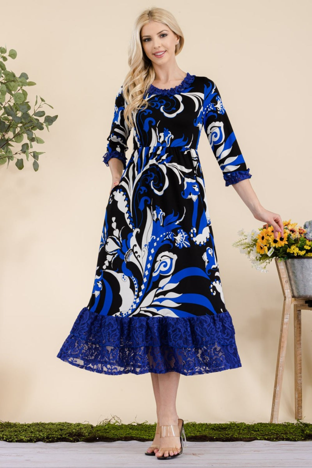 Paisley Print Lace Ruffled Midi Dress