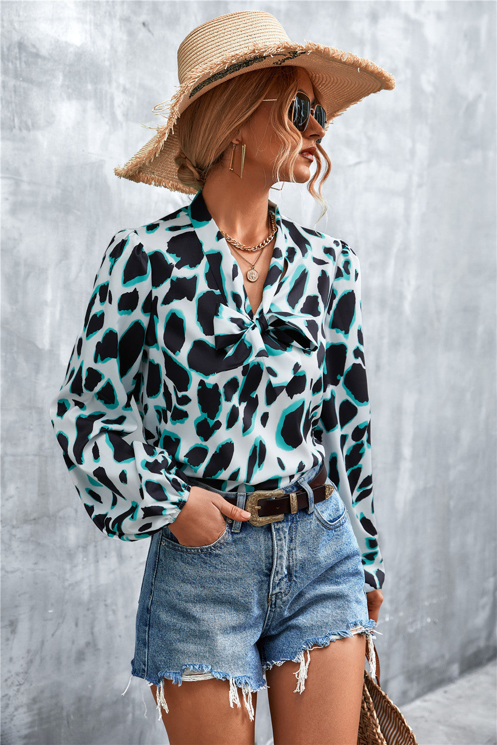 Printed Tie Neck Puff Sleeve Blouse