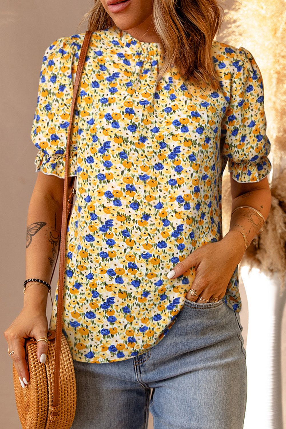 Floral Puff Sleeve Keyhole Blouse