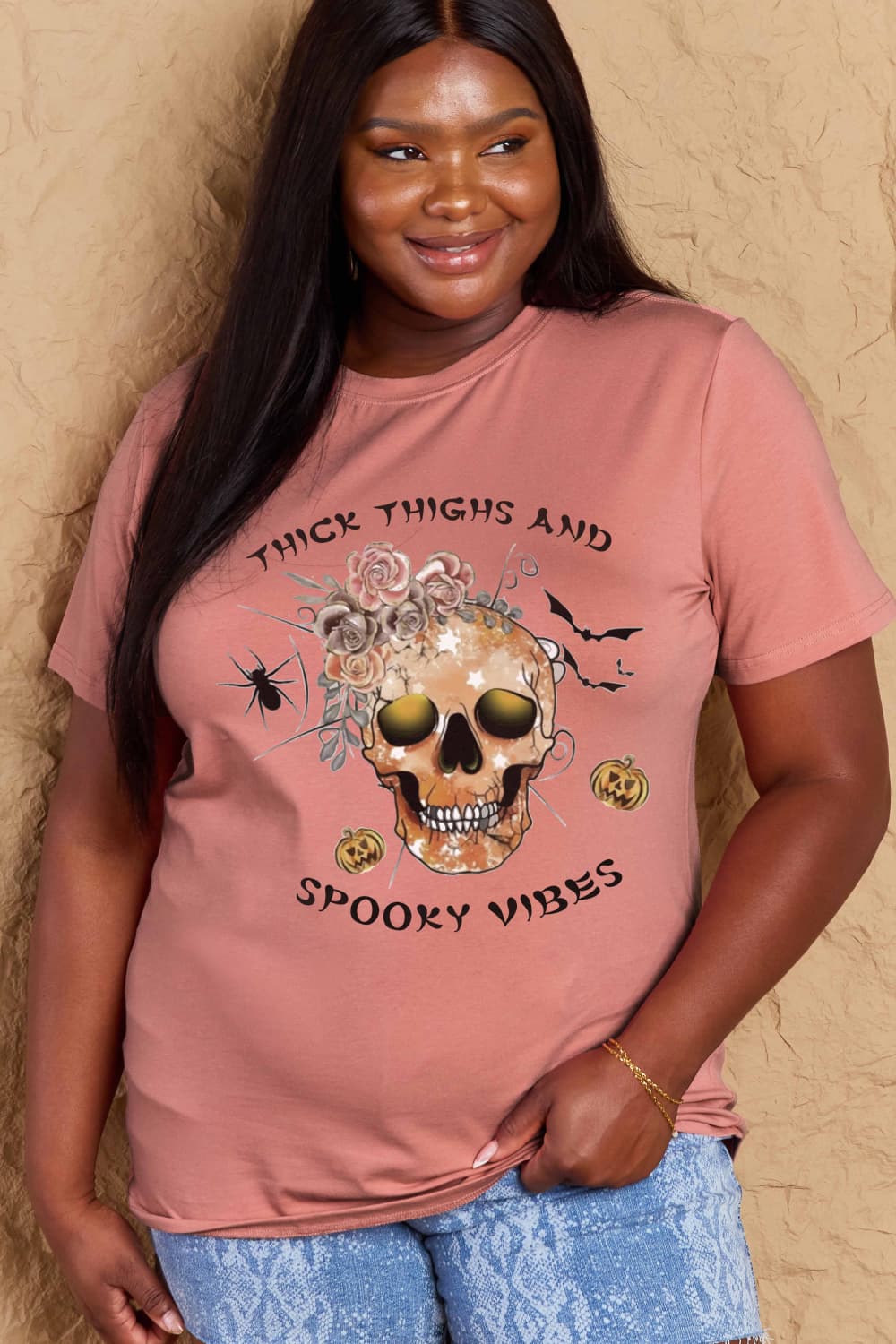 THICK THIGHS AND SPOOKY VIBES Graphic Cotton T-Shirt